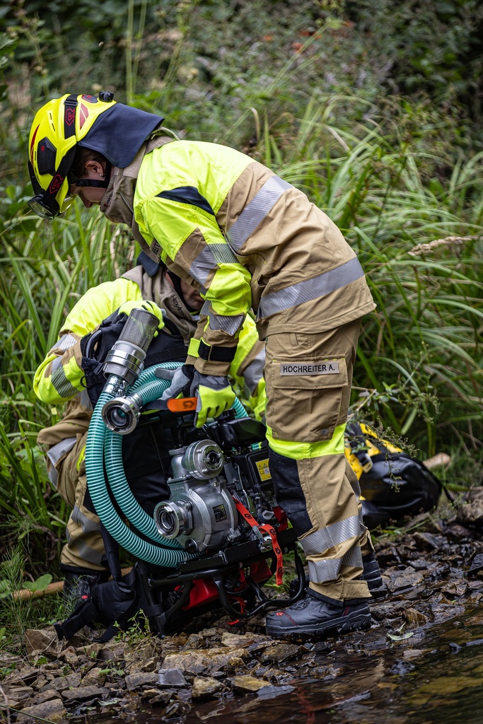 281655--MOI-d---Set-Pumpe-fuer-Waldbrandpumpenset------.jpg